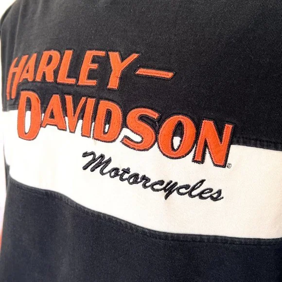 Harley-Davidson Motorcycles- Pullover V-Neck Sweatshirt - Size XL
